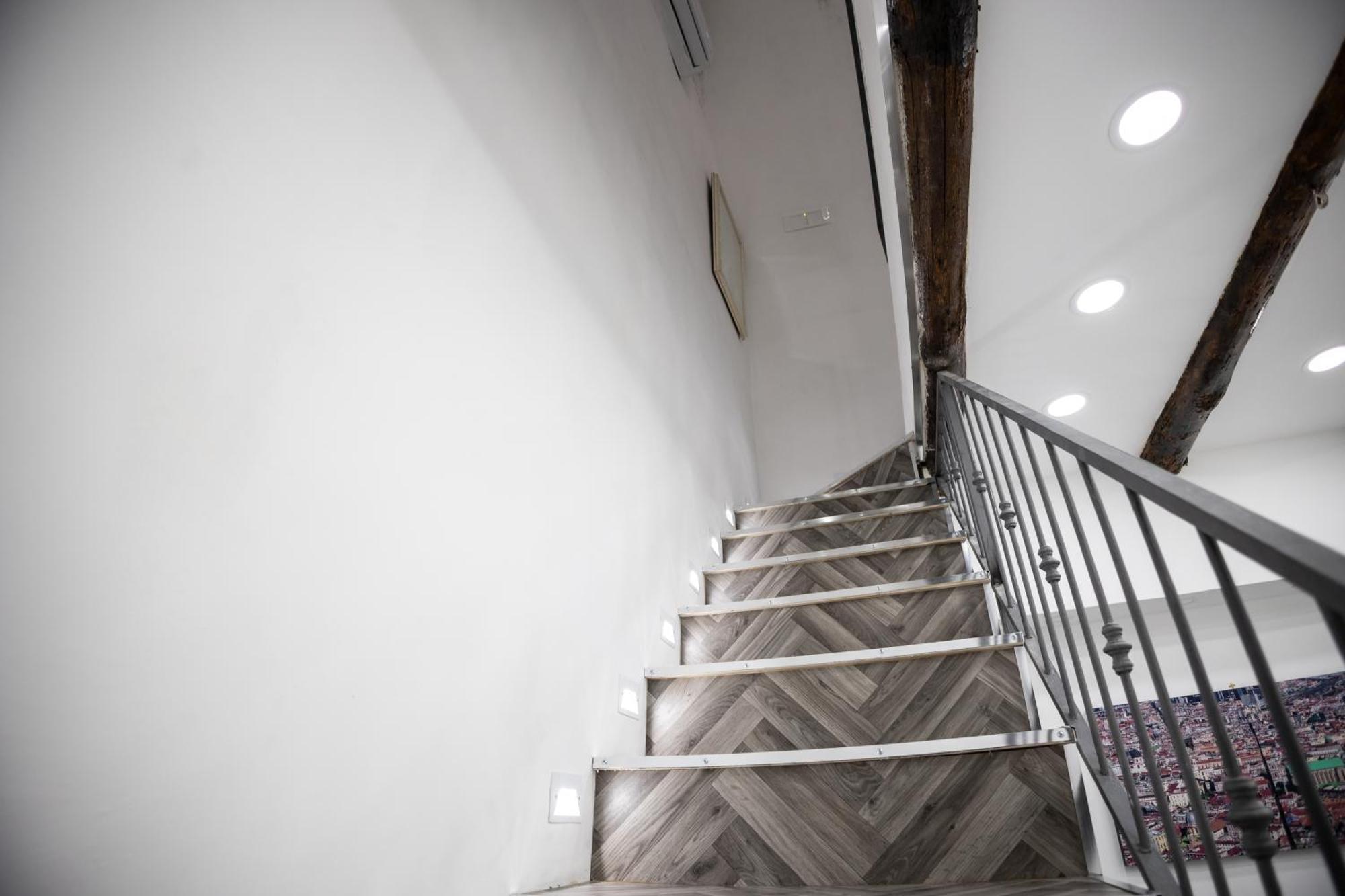 Royal Spaccanapoli Apartment Luaran gambar