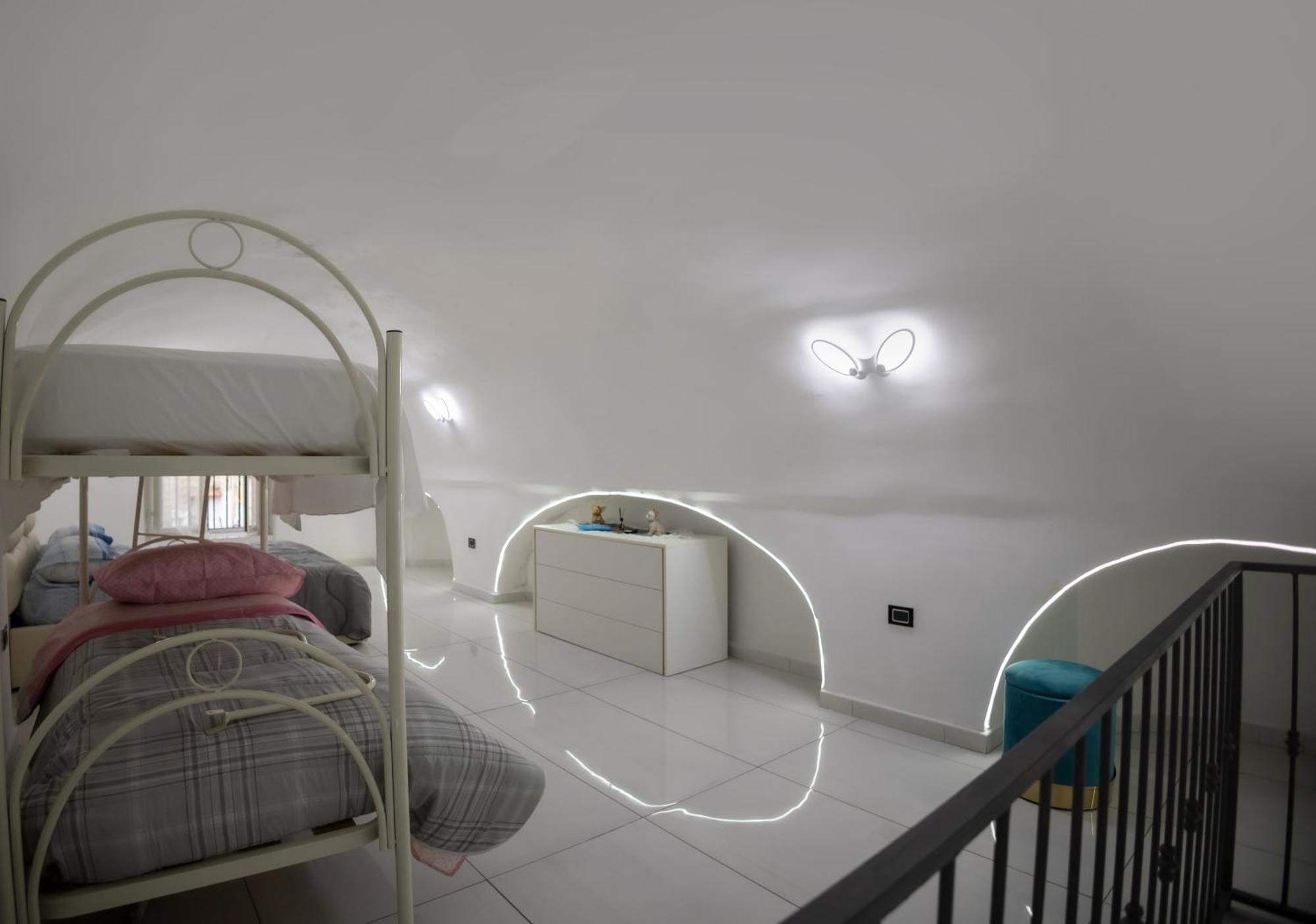 Royal Spaccanapoli Apartment Luaran gambar